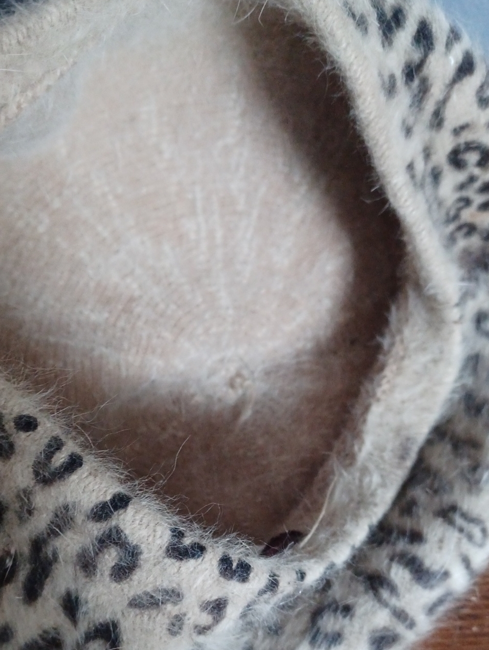 Leopard Rabbit Hair  Beret - Picture 6 of 11